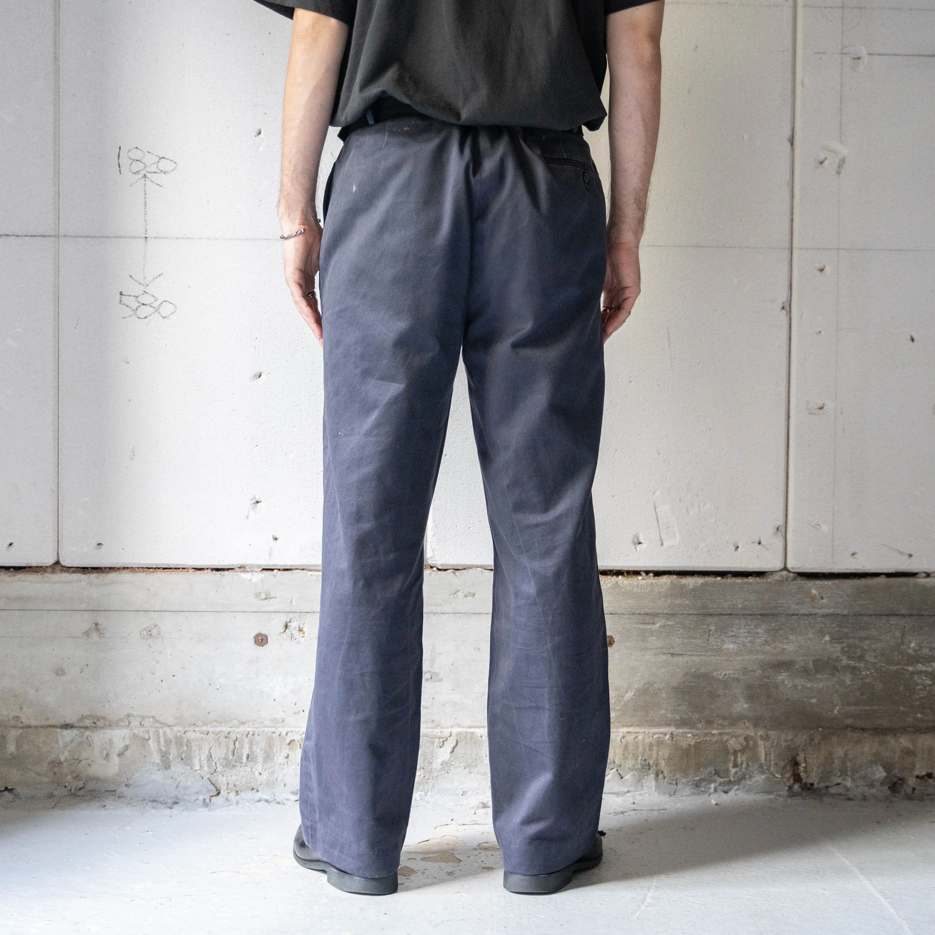 1980-90s Italian military navy color one tuck chino pants -good fade-