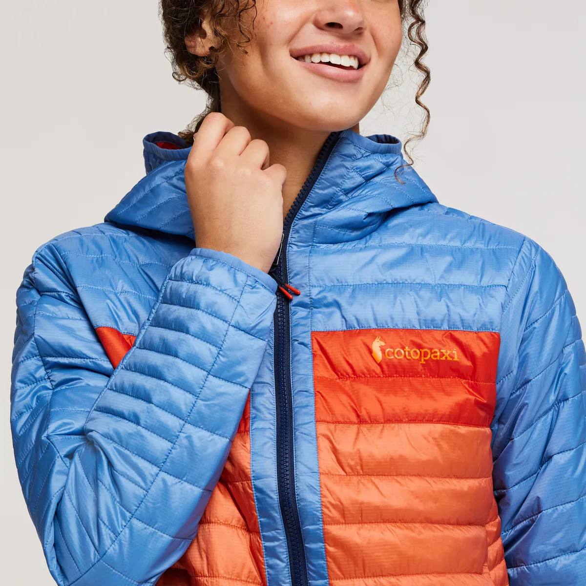 Capa Insulated Hooded Jacket - Women's