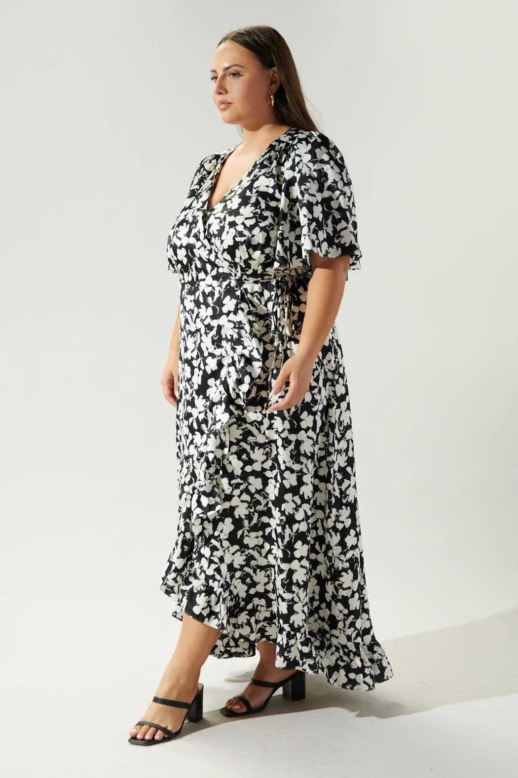 Casablanca Floral Abelia Hi Low Maxi Dress Curve