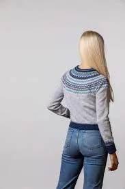 Eribé Alpine Short Sweater in Arctic and Enchanted