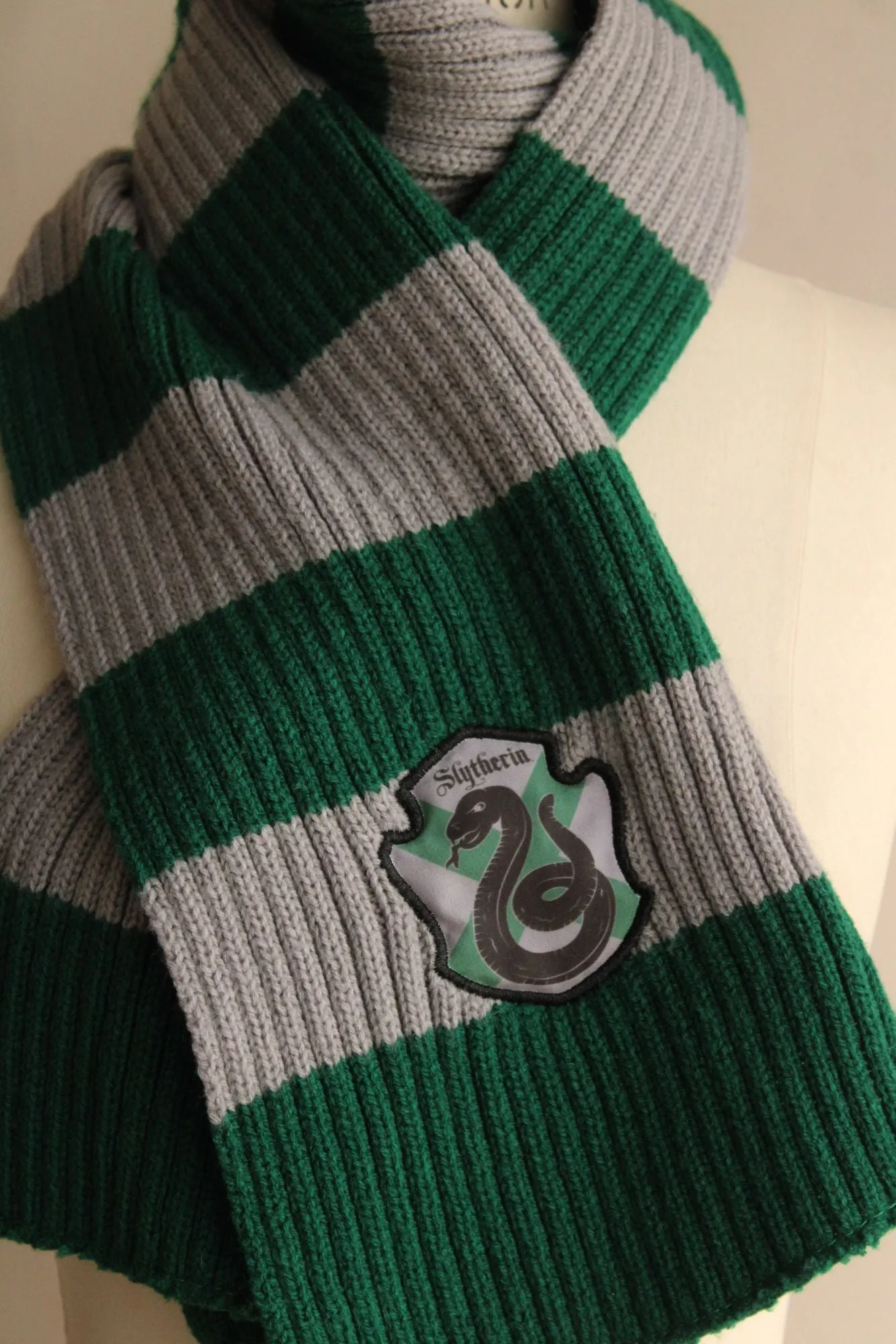 Harry Potter Slytherin Scarf, Unisex, Knit, Green and Gray, Hogwarts Houses