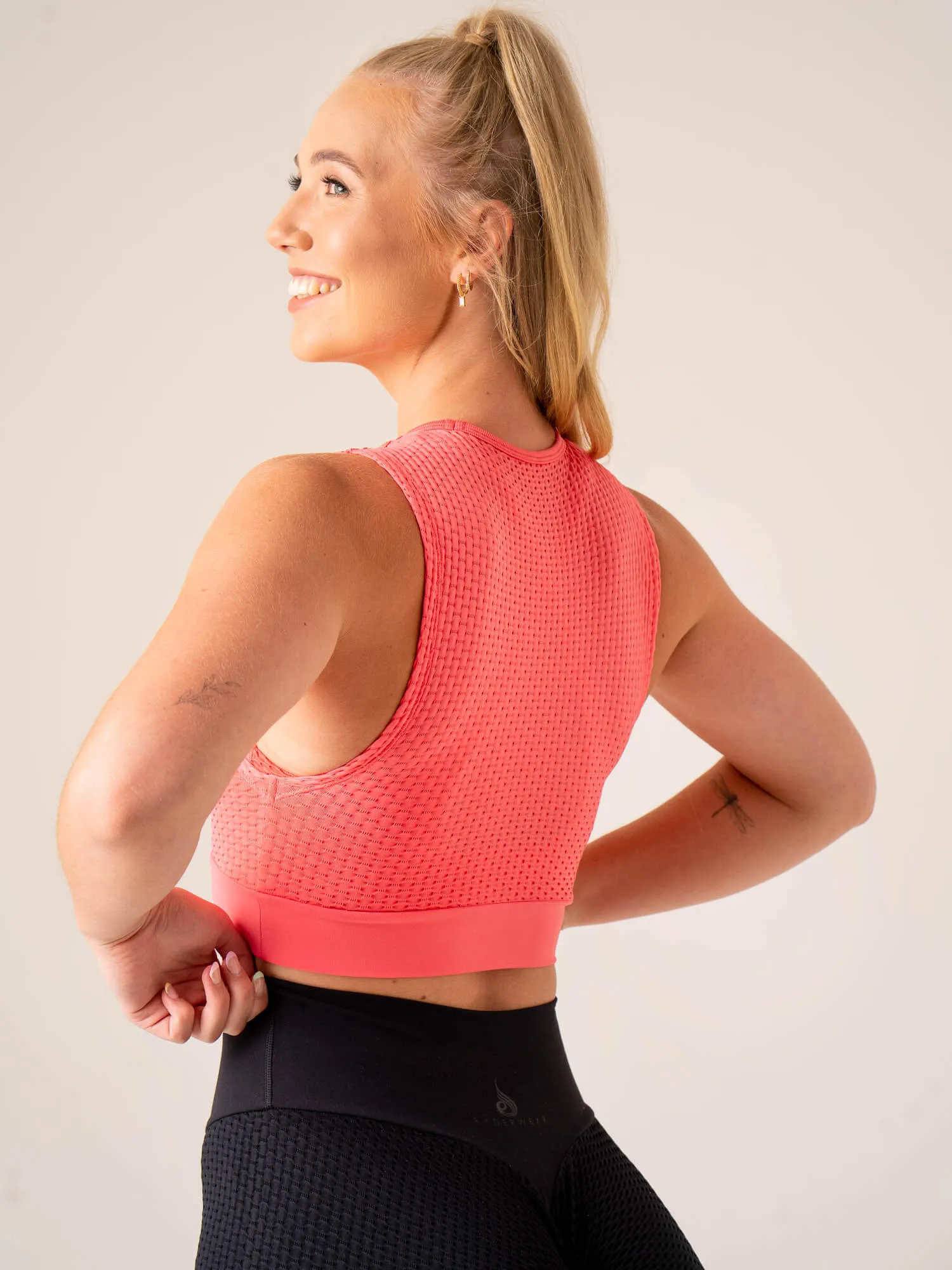 Honeycomb Seamless Tank - Coral Pink