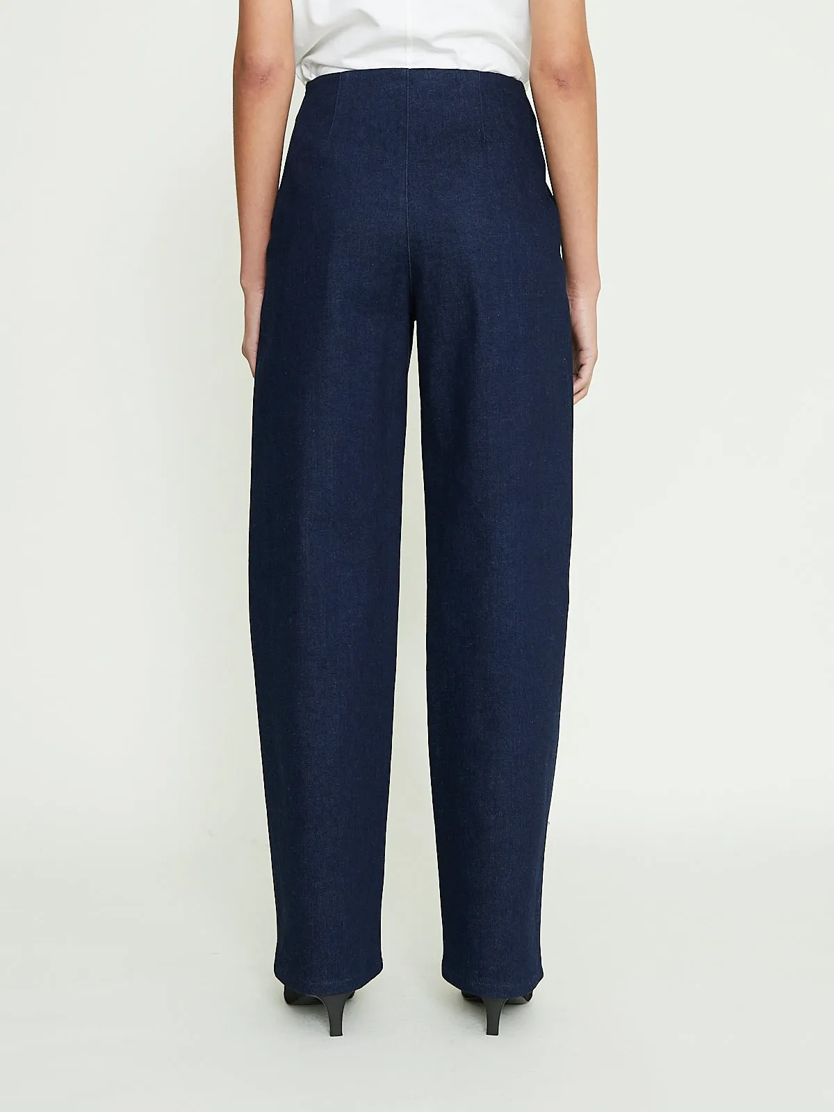 Jagger Curved Pants in Indigo