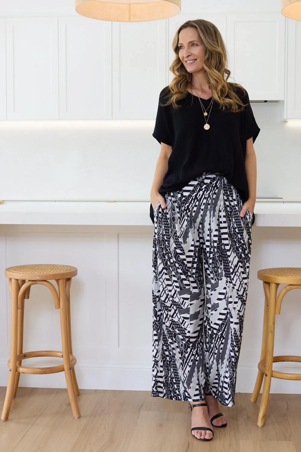 Tammy Wide Leg Jersey Pants - Black/White Collage