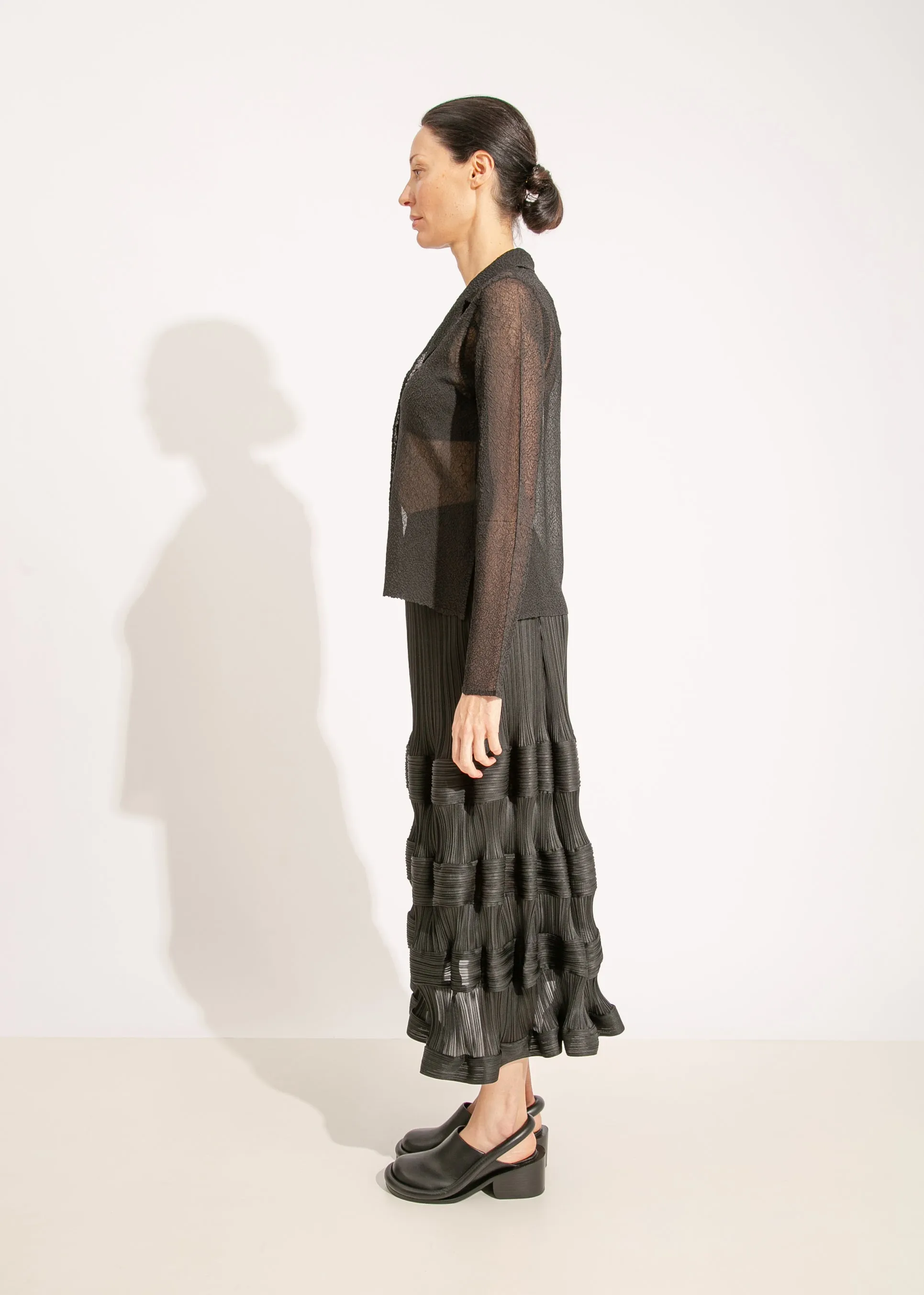 W24 | AMORY PLEAT SKIRT / BLACK