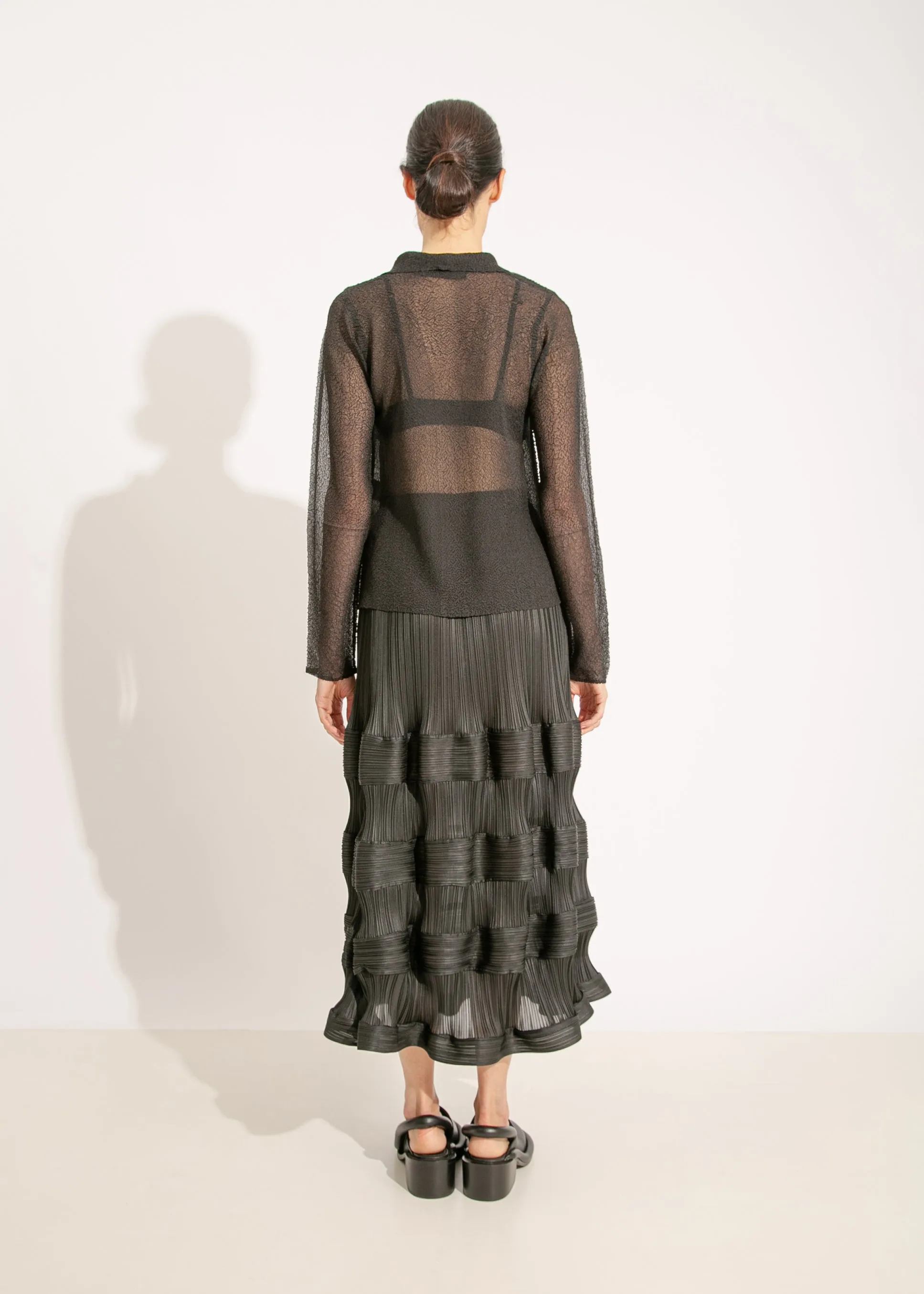 W24 | AMORY PLEAT SKIRT / BLACK