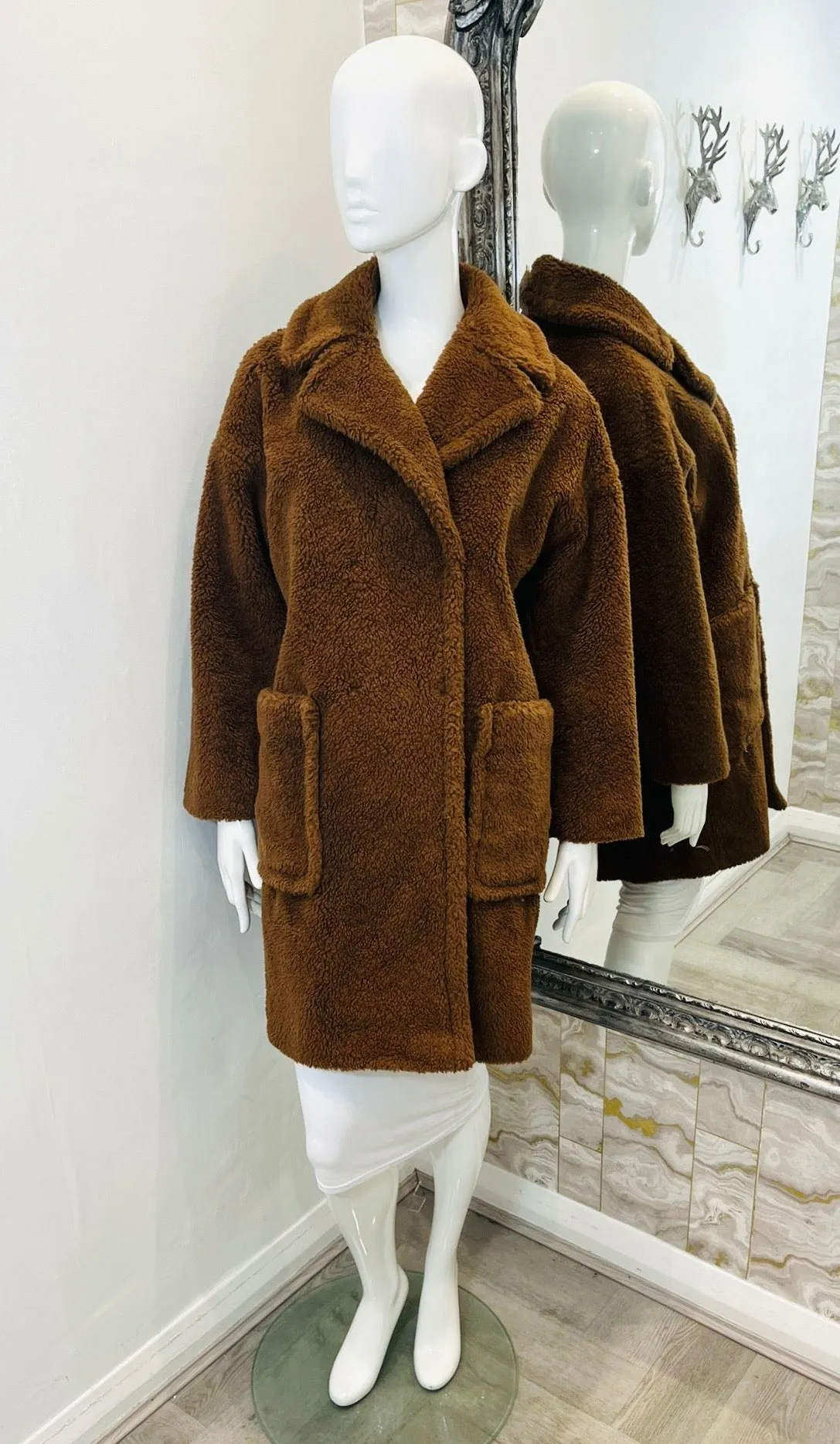 Weekend Max Mara Wool Blend Teddy Coat. Size 36FR